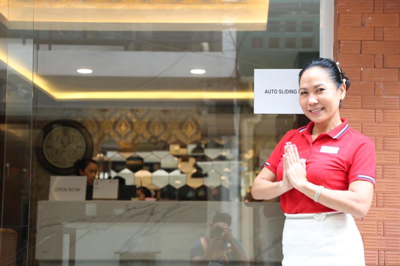Rose Nana Hotel Bangkok Dış mekan fotoğraf
